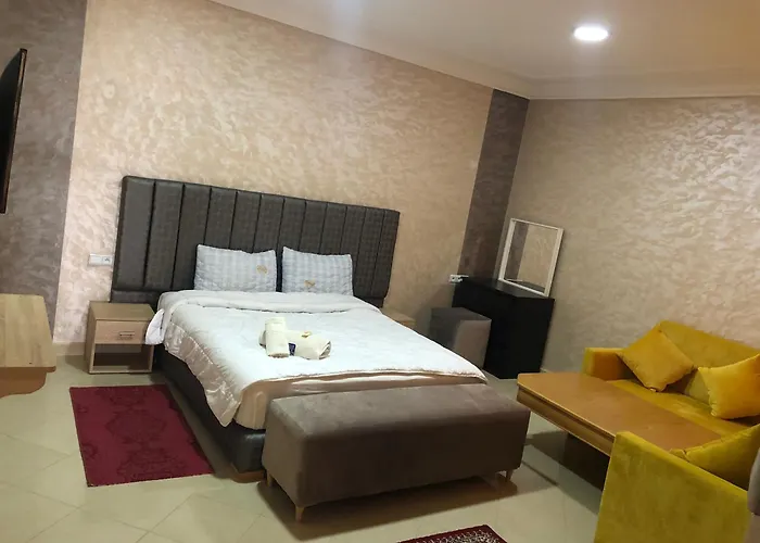 Hotel Tidinit
