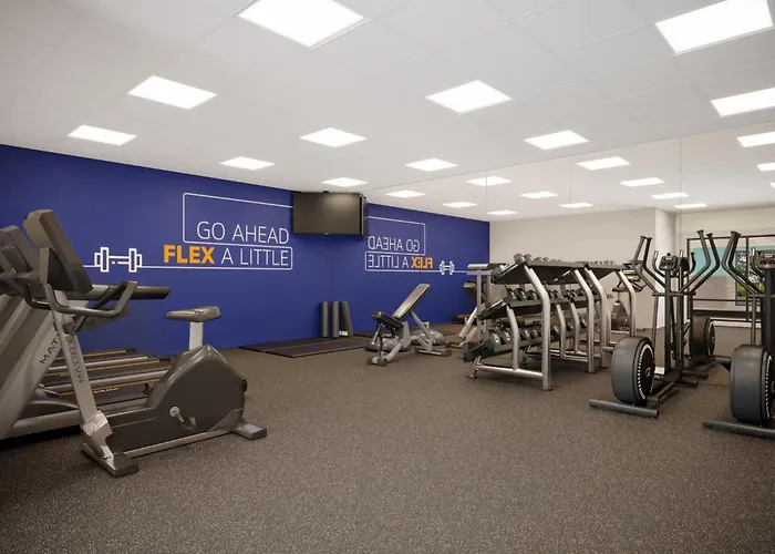 Holiday Inn Express & Suites Calera North By Ihg