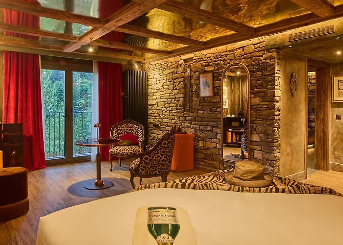 Hotel Valle de Pineta - Las Suites