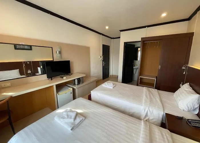 Lucky City Hotel