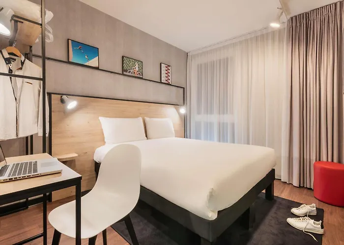 Ibis Acheres St Germain En Laye