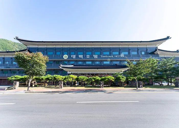 Taebaek Hotel