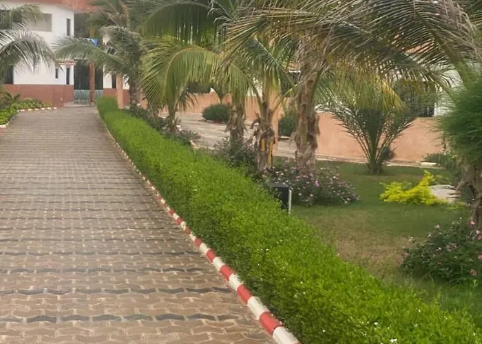 Ngalanka Hotel