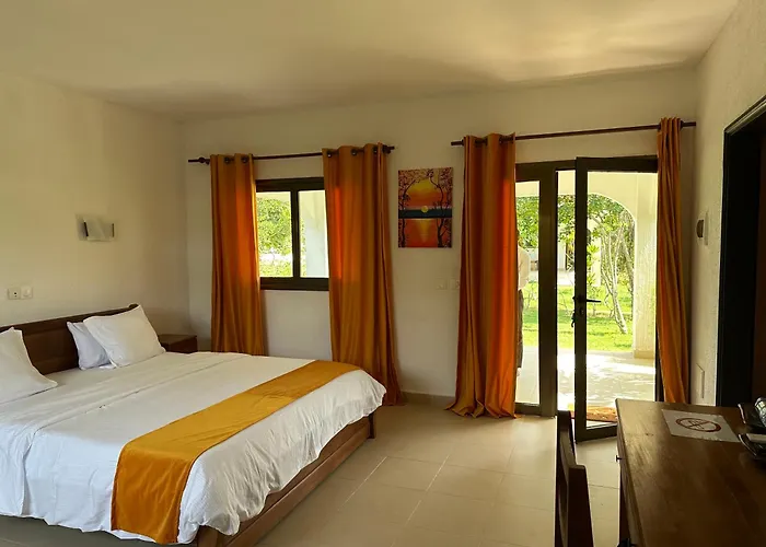Hôtel Éden Roc Ivoire