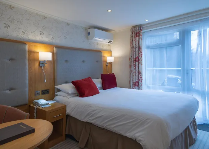 Langstone Cliff Hotel