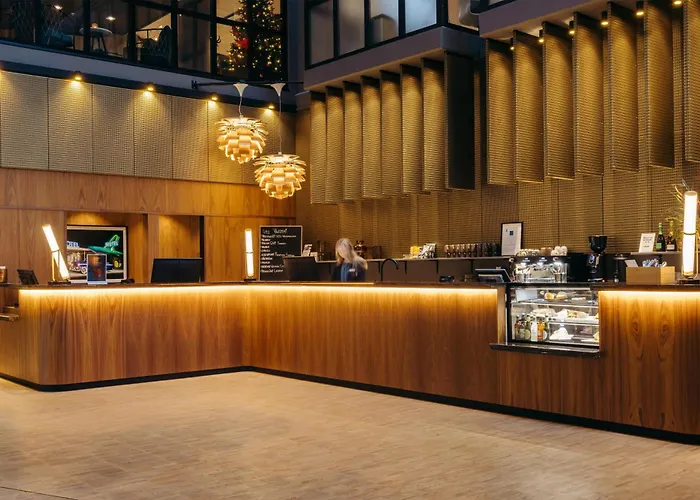 Best Western Plus Hotel Plaza