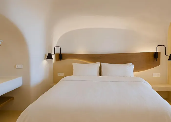 Chic Hotel Santorini