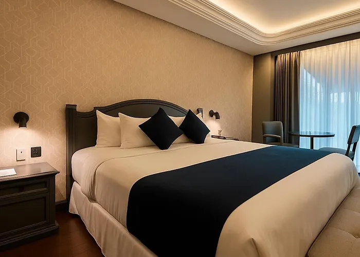 Hive Nápoles by G Hotels