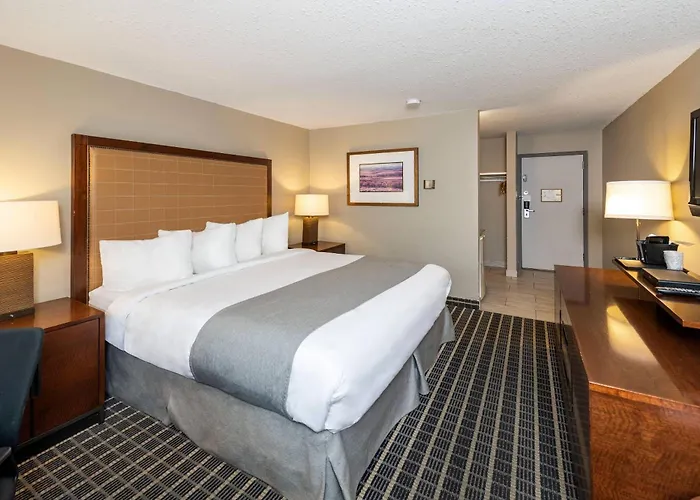 Clarion Pointe Hotel Medicine Hat