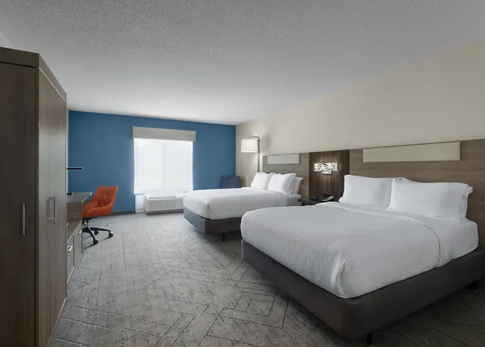 Holiday Inn Express Pembroke By Ihg