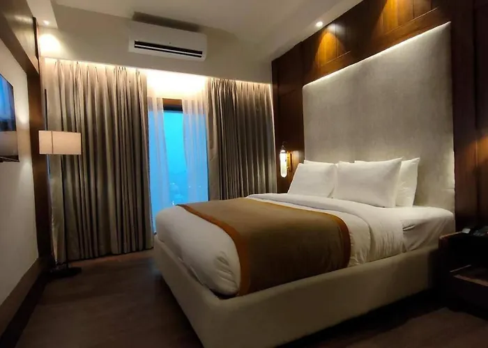 Hotel Poonja International
