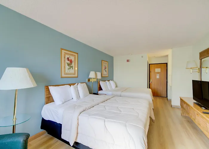 Capital O Amerihost Inn And Suites Mexico Hwy 54 Mo