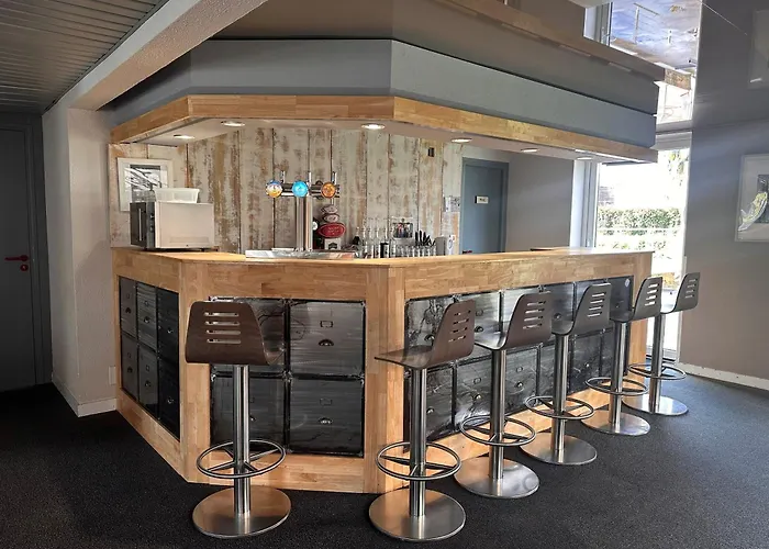 Agape Hotel Niort- Bessines