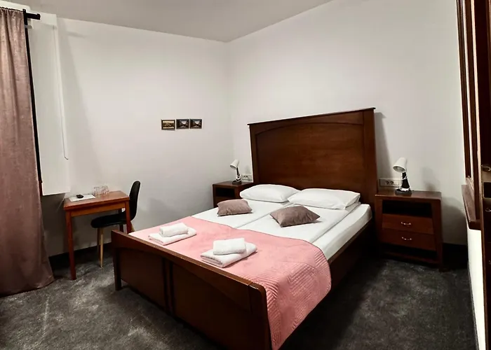 Hotel Paviljon