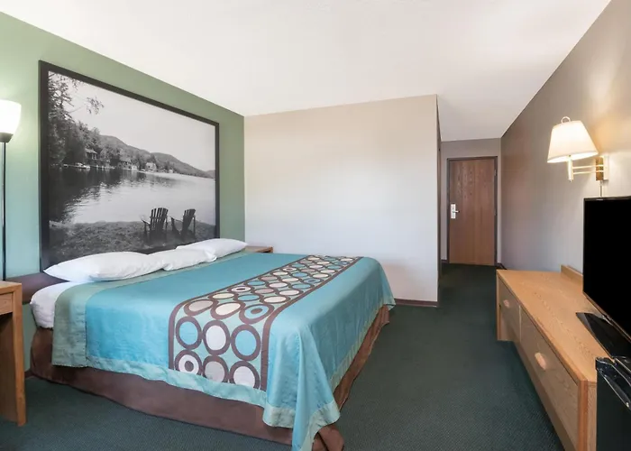Super 8 By Wyndham Milbank Sd