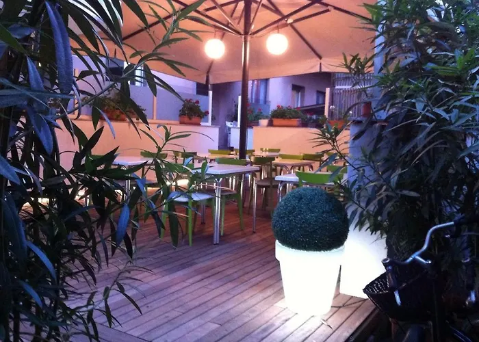 Ma Hotel