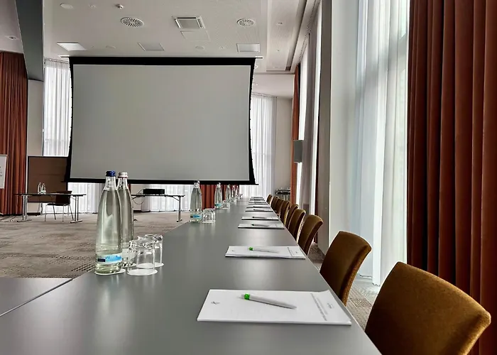 Holiday Inn - Hamburg - Hafencity By Ihg