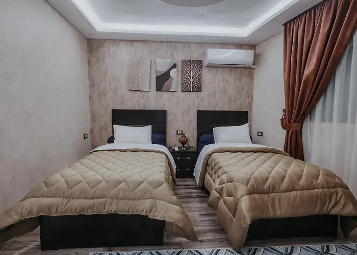 Pyramids Planet Hotel Ghatati