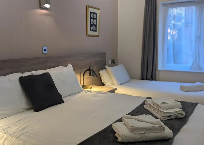 Hitchin Priory Hotel