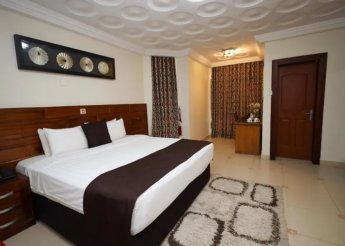 Airport West Hotel