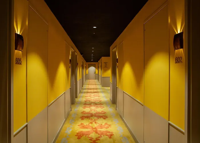 Hôtel Kyriad Prestige Paris Asnieres
