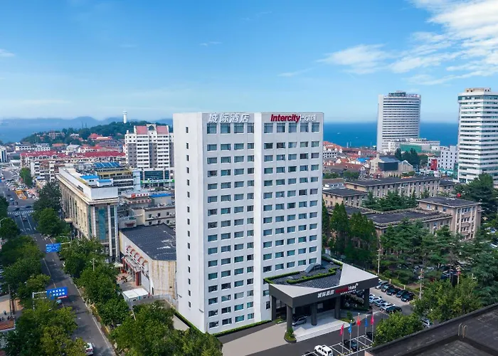Intercity Hotel Yantai Binhai Square