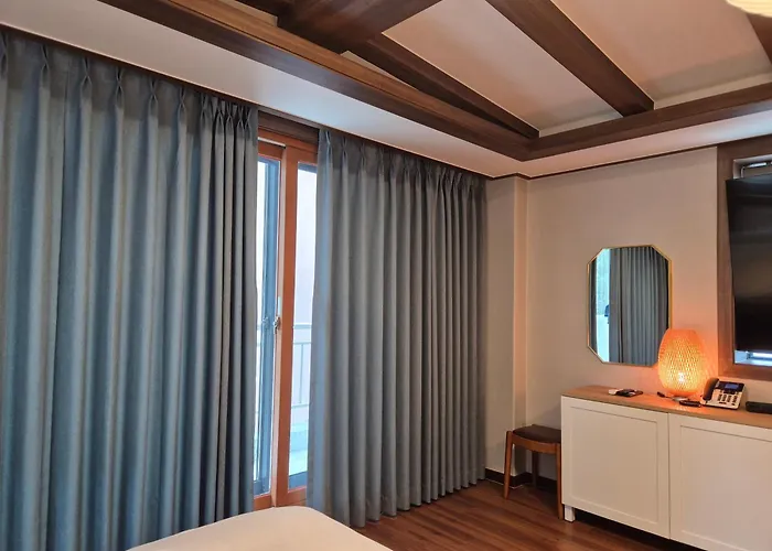 Memories Hotel