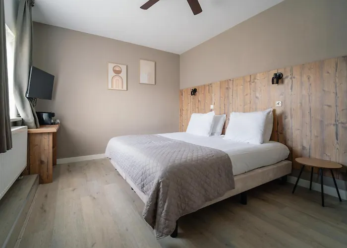 Hotel Emilia