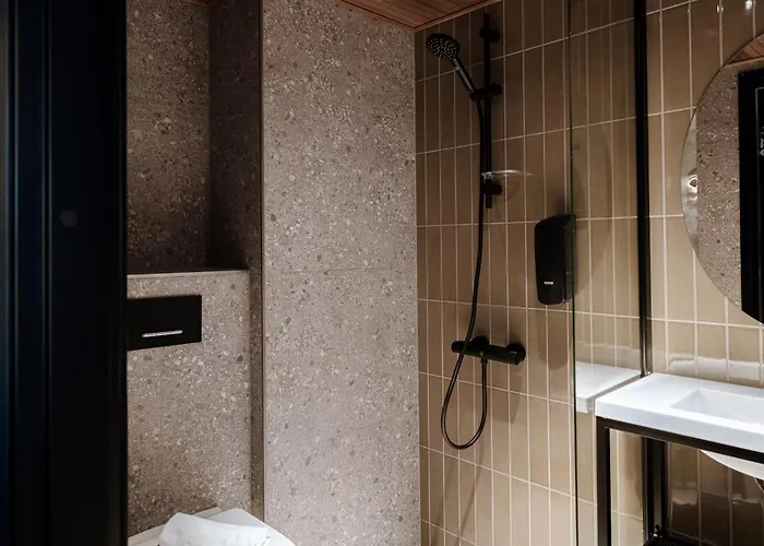 H28 - Hotel, Apartments And Suites By Uhanda