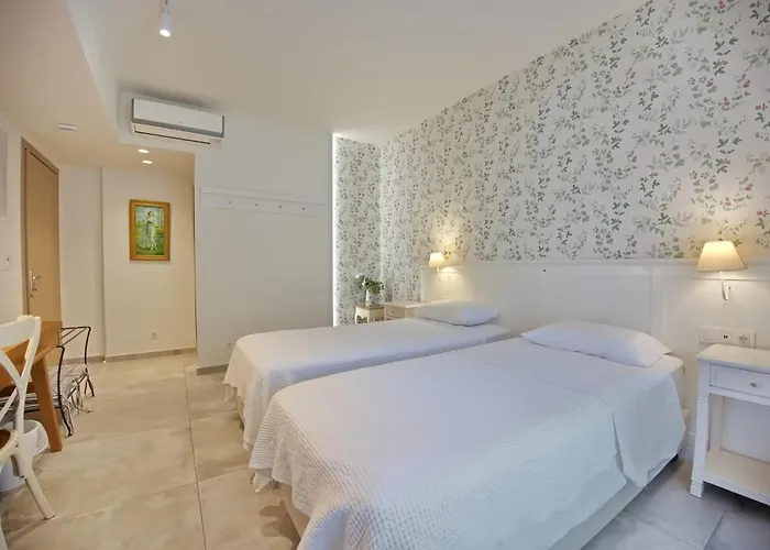 Liadromia Hotel