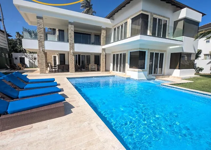 Peninsula Esmeralda Luxury Hotel & Villas