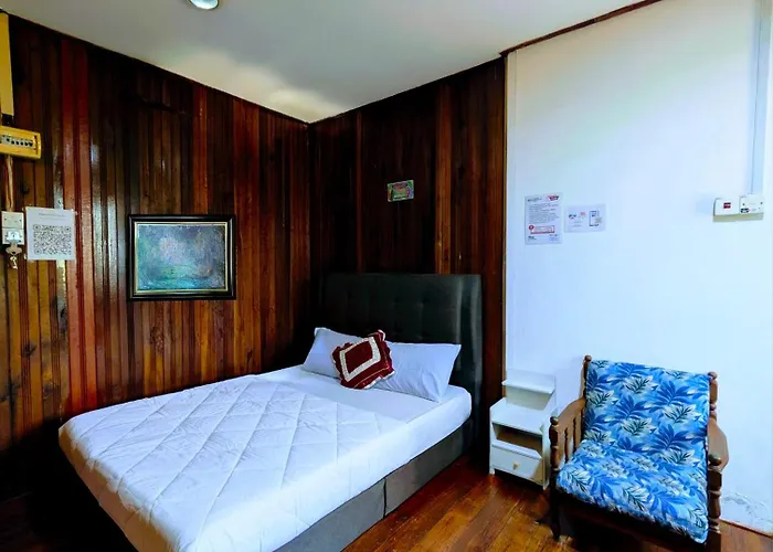 Marang Guesthouse Resort