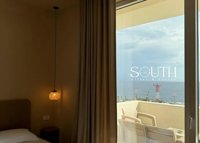 South Villas And Suites