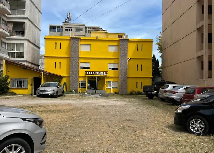 HOTEL FRENTE al MAR