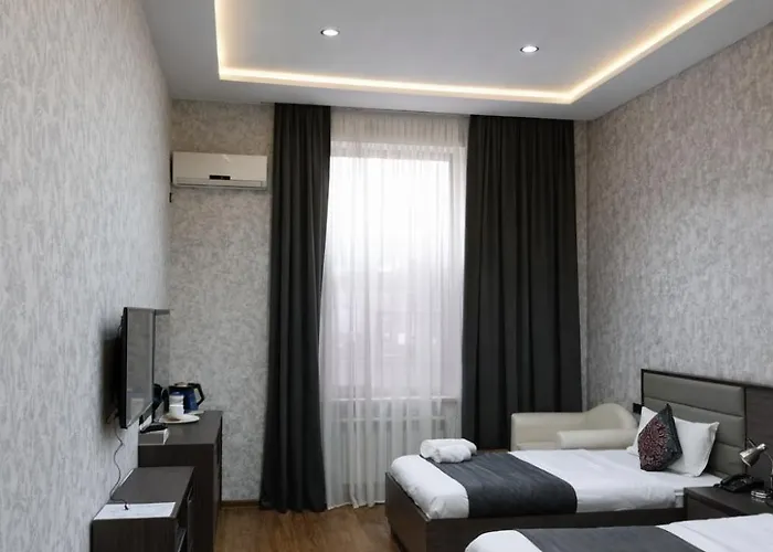 Vatan Hotel