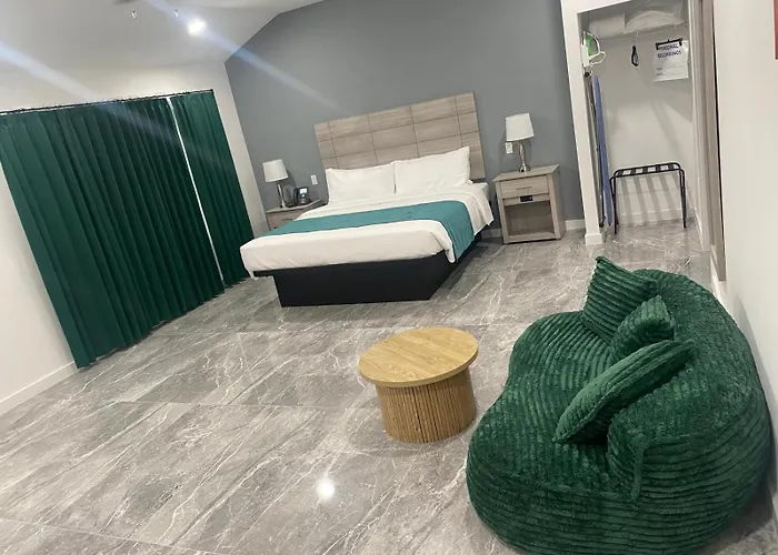Turks&Caicos Airport Hotel