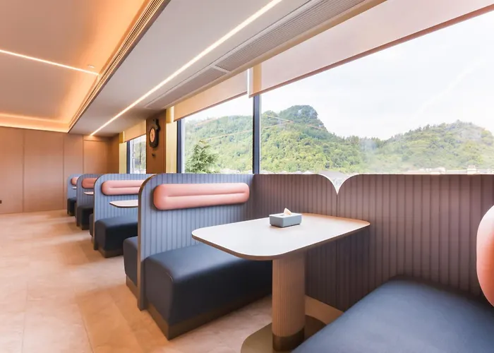 Hanting Hotel Zhangjiajie National Forest Park Signature Branch