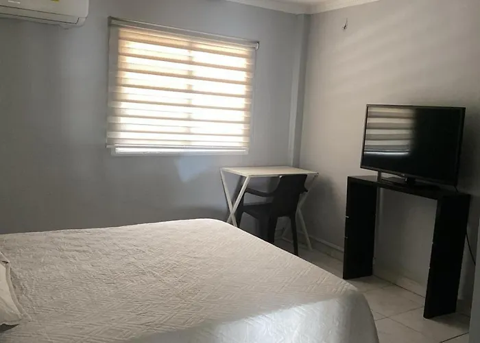 Hotel Tres Estrellas Fundacion
