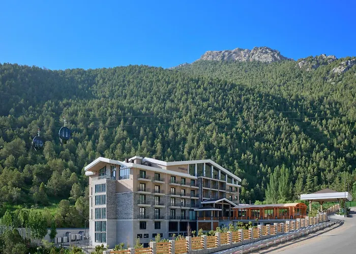 Zamindor Resort