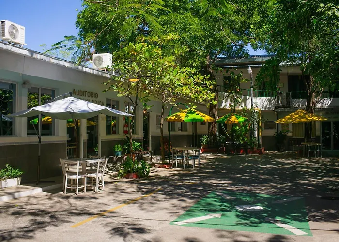 Hotel Pablo Tesák
