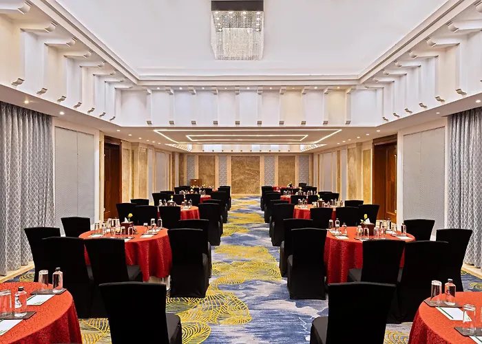 Holiday Inn Cochin By Ihg