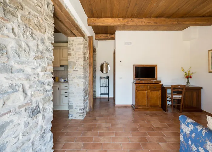 Borgotufi Albergo Diffuso