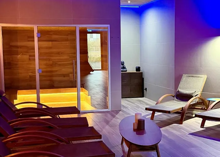 What Else Hotel