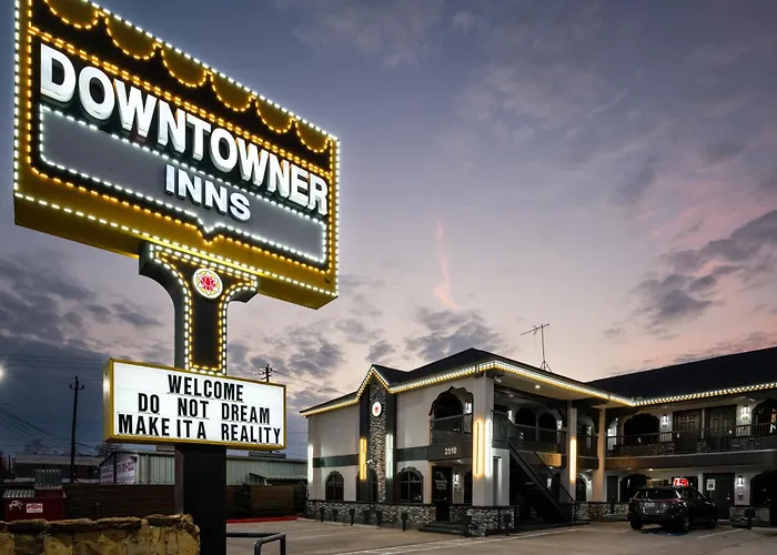 Downtowner Inns - Houston Downtown & Convention Center