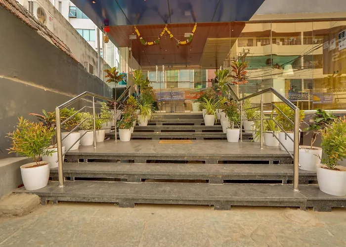 Super Townhouse Casa Grand Hotel Hyderabad