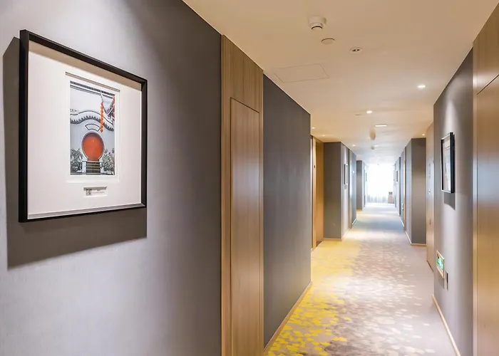 Atour Hotel Hangzhou Zhuantang Songcheng Academy Of Fine Arts