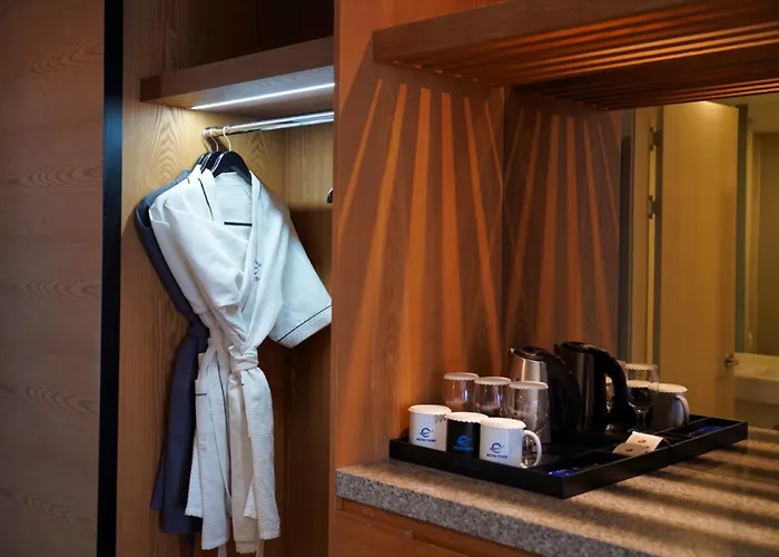 Hotel Tour Incheon Airport Hotel & Suites