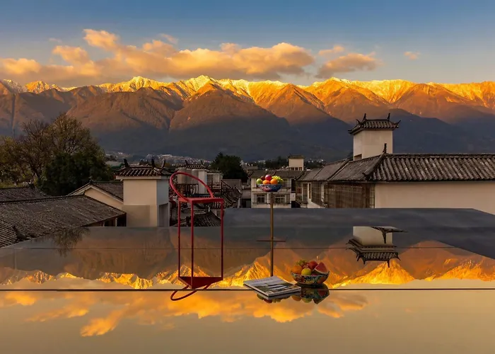 Sixi Cangshan Mountains Golden Sunrise Mirror Of The Sky Sound Sleep Hotel Dali Ancient City