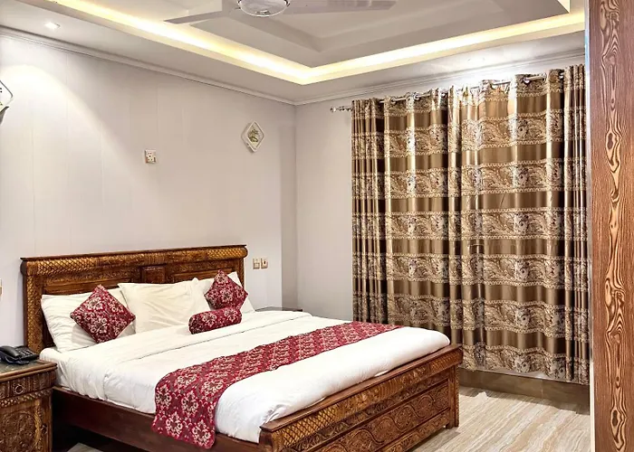 Hotel Pearl Regency