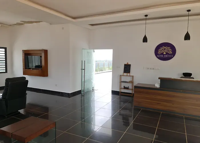Adm Hotel Grand-Lahou